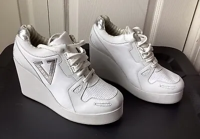 VOLATILE Kicks Fashion Wedge Sneakers Platform Tennis Shoes For Women 10 • $35