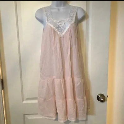 Vintage Nightgown 100% Cotton Cottagecore Lace Pink Medium Gorgeous Perfect • $35
