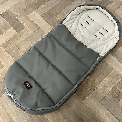 Mamas & Papas Ocarro 5 Point Harness Fleece Lined Footmuff Sage Green • £50