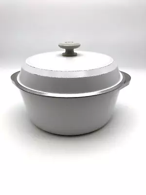 Club Supra Aluminum 4 Quart Dutch Oven W/Lid Sauce Stock Pot Ivory Vintage • $32.95