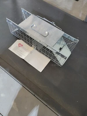 $31.88 • Buy Havahart Small 2 Door Live Animal Cage Trap Squirrel Model 1025 18x5x5 NO BOX