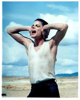 Michael Jackson A Place With No Name Dramatic Dance Move Vintage 8x10 Photo • £23.74