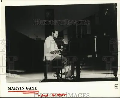 1983 Press Photo Singer Marvin Gaye - Hcx47126 • $20.88