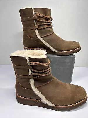UGG Women's Luisa Water Resistant Leather Size 8 Boot 1012545 • $49.99
