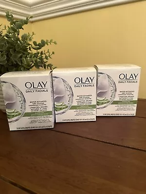 OLAY Daily Gentle Clean 5-in-1 Water Activated Cloths99 Total Count (Pack Of 3) • $26.99