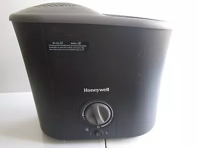 Honeywell Warm Mist Humidifier HWM340 Pre-Owned • $17.99