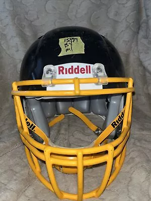 Riddell Revo Speed Youth Medium Football Helmet (Back W/ Yelloe Face Mask) • $40