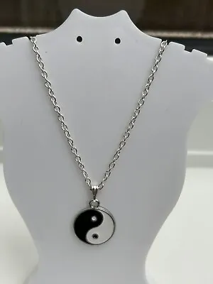 Yin /yang /charm Necklace Couples Necklace/ Handmade Silver Plated Chain☯️❤️ • £5.99