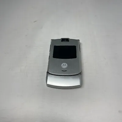 Motorola RAZR V3 Razor Flip Cell Phone Silver UNTESTED • $19.95