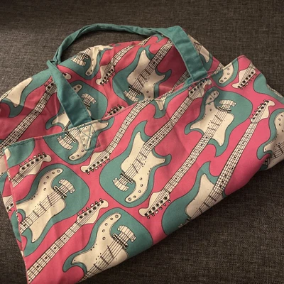 £4 • Buy Topshop Women - Material Bag Guitar Pattern