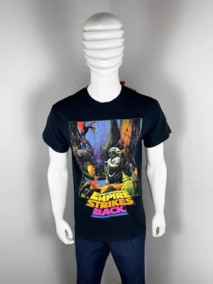 Vintage Star Wars Empire Strikes Back T Shirt _ Size Medium • $20