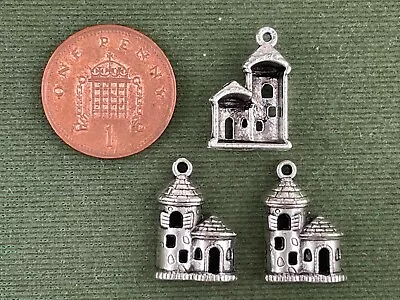 10 Castle Charms - Antique Silver - Medieval Knight Fairytale • £3.10