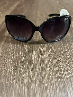 Sunglasses Womens Solar X • $12.99