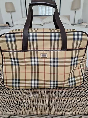 Burberry Weekend Bag/Holdall  • £520