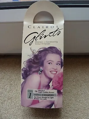 Glints Shampoo-in Hair Colour By Clairol – Bisque 24 • £14.99