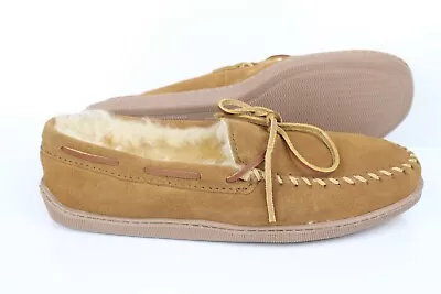 Minnetonka Men's Sheepskin Hardsole Slippers Size 11 Golden Tan • $33.29