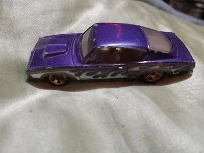 $0.99 • Buy Hot Wheels ‘68 Hemi Barracuda HW ‘21 Flames 5-Pack Purple Loose 
