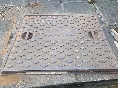 Cast Iron Manhole Drain Cover & Frame 665mm X 515mm Lifting Handles Inspection  • £140