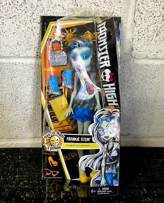 Monster High Doll Frankie Stein Day To Night Fashion NEW DAMAGED PACKAGING • $26.99