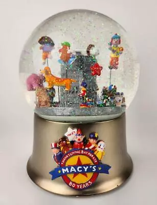 2006 Macy's 80 Years Thanksgiving Day Parade Musical Water Snow Globe • $71.99