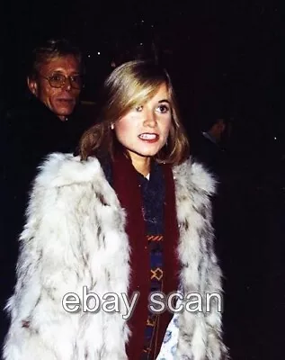 The Brady Bunch Maureen Mccormick  Marcia  Fur Coat 8x10 Photo 74 • $14.99