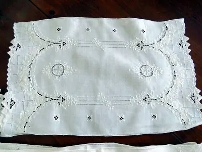 Vtg 6 Gorgeous Open Cut Madeira Placemats8 Napkins & Matching Table Runner • $24.99