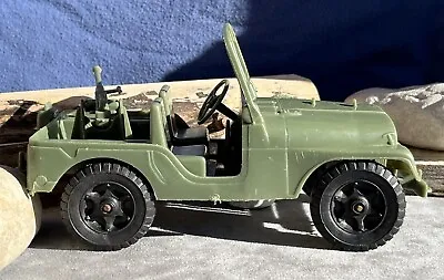 Vintage 1960’s Toy Army Jeep With Mounted Gun • $10