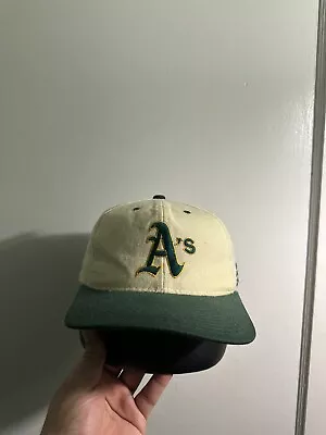 Vintage Oakland Athletics Starter Hat • $60