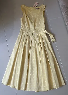 Review Dress Size 6 Yellow • $29