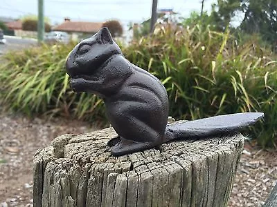 Rustic Cast Iron Squirrel Home Garden Door Stopper Stop Wedge Key Safe Hide Box • £17.97