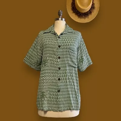 MANUHEALII Aloha Shirt Blouse Kori Top Pineapple Treetop Muted Green Color Small • $32.79