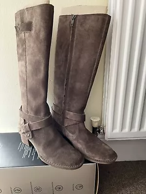 Authentic UGG Elora/Elysian Riding /Equestrian Boots Size 6.5 Brand New Unworn. • £39.99