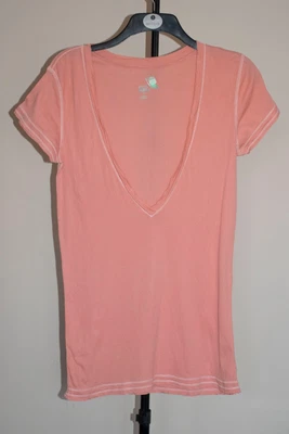 £4.99 • Buy Old Navy Peach Coloured Short Sleeve Deep V Neck Cotton Top. Size XL