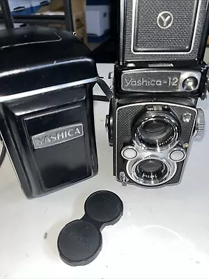 Yashica 12 Twin Lens Reflex Medium Format Camera W/80mm F3.5 Lens 6x6 W/case • $30