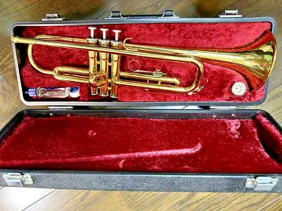 YAMAHA Trumpet YTR-1335 With Mouthpiece & Hard Good Condition From JPN • $268.98