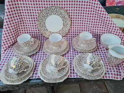 £29.99 • Buy Vintage CLARE BONE CHINA TEACUPS JUG SUGAR PLATES TEA SET Gold Floral 21 Pieces.