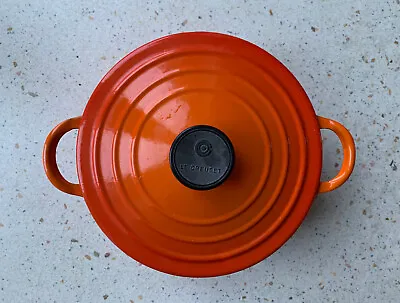 Le Creuset Orange Casserole / Saucepan With Lid : Size B 18cm • £35