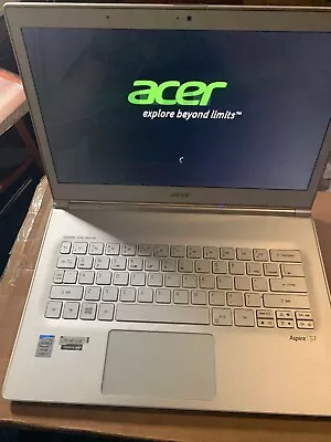 Acer Aspire S7-392-5401 13.3in. (256GB Intel Core I5 4th Gen. 1.33GHz 8GB)... • $399