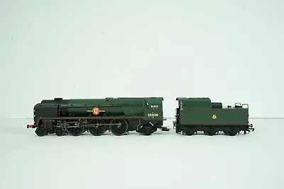 Hornby OO GWR British Bibby Line 4-6-2 Merchant Navy Steam Engine R2204 S4 • $125