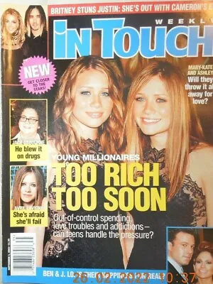 MARY-KATE AND ASHLEY In Touch AVRIL LAVIGNE Britney Spears JENNIFER LOPEZ Justin • $9.99