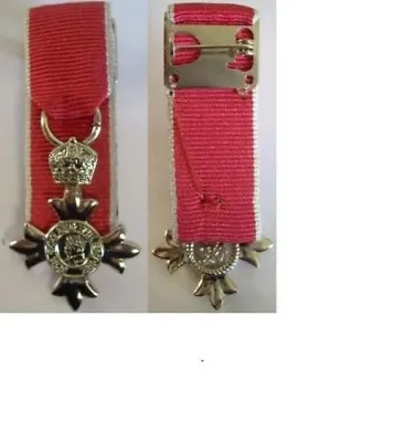 £15 • Buy MINIATURE MOUNTED MBE Civilian MEDAL, Supplied As Seen With A Pin Brooch To Wear
