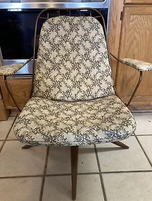 Vintage Homecrest Wire Swivel Patio Chair - Mid Century Modern • $520