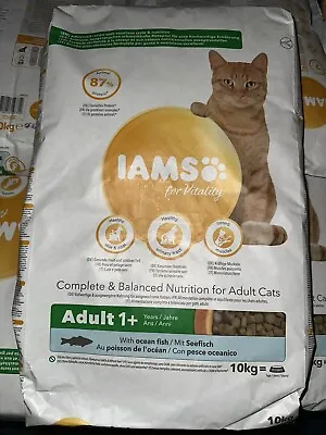 Iams For Vitality Cat Adult Ocean Fish 10kg Dry Cat Food • £29.99