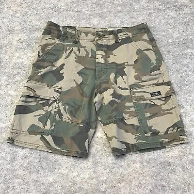 Wrangler Cargo Shorts Men's 34 Green Camouflage • $11.75