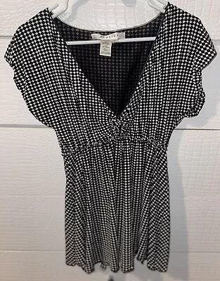Studio Woman Black White Bust Midriff Spandex Shirt Blouse XL • $12.50