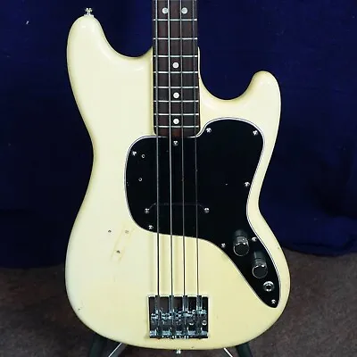 1975 Fender Musicmaster Bass  • $1499