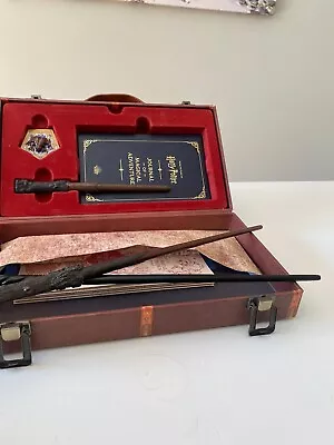 Harry Potter Hogwarts Trunk Collectable Set Plus 2  X Free Wands • $40