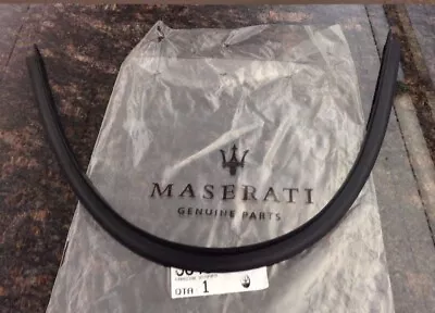 2002-05 Maserati 4200 Under Door Gasket -new Old Stock • $49