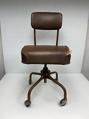Vintage Mid- Century Industrial Steelcase Office Chair  • $75