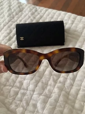 Chanel Rectangle Sunglasses As New • $400